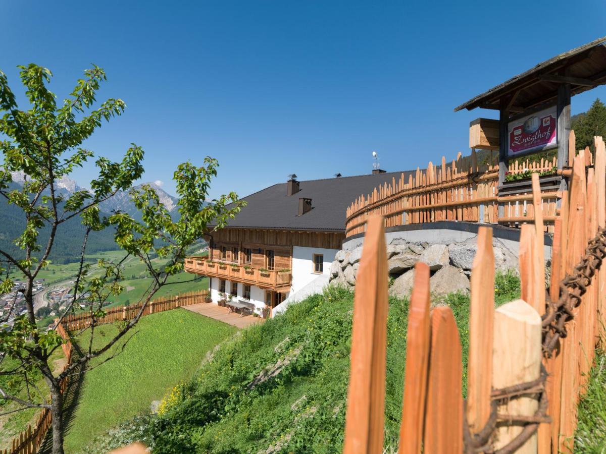 Villa Bauernhof Zwiglhof à San Candido Extérieur photo